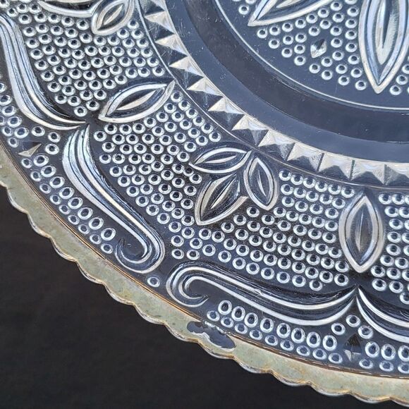Beautiful Vintage Floral Pressed Glass Serving Plate Gold Trim Intricate Design - Picture 4 of 5